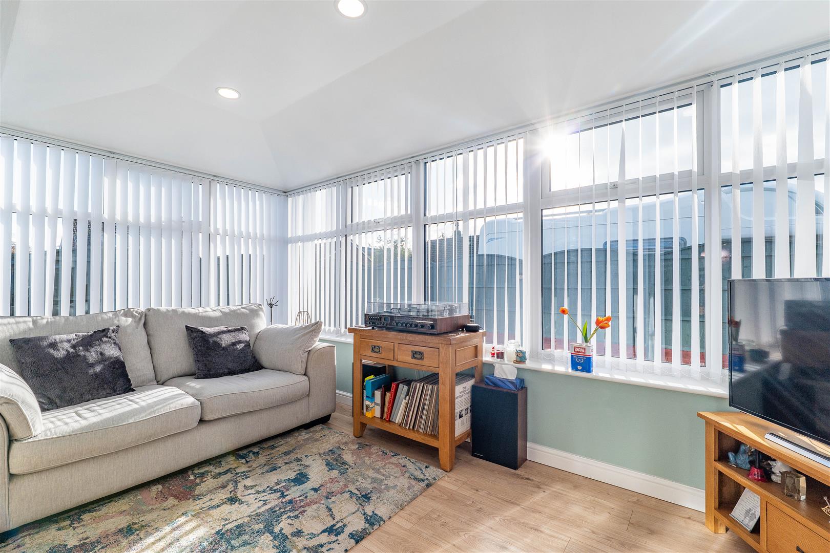 Southfield Drive, Preston